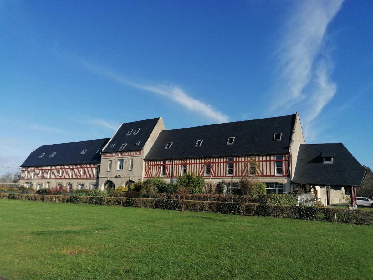 Nid De Pie Grand Duplex Lumineux Cadre Verdoyant Calme A 5 Mn De La Mer Pres Port En Bessin, Bayeux, Omaha Beach, Commes Εξωτερικό φωτογραφία