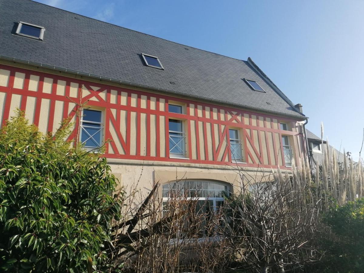 Nid De Pie Grand Duplex Lumineux Cadre Verdoyant Calme A 5 Mn De La Mer Pres Port En Bessin, Bayeux, Omaha Beach, Commes Εξωτερικό φωτογραφία