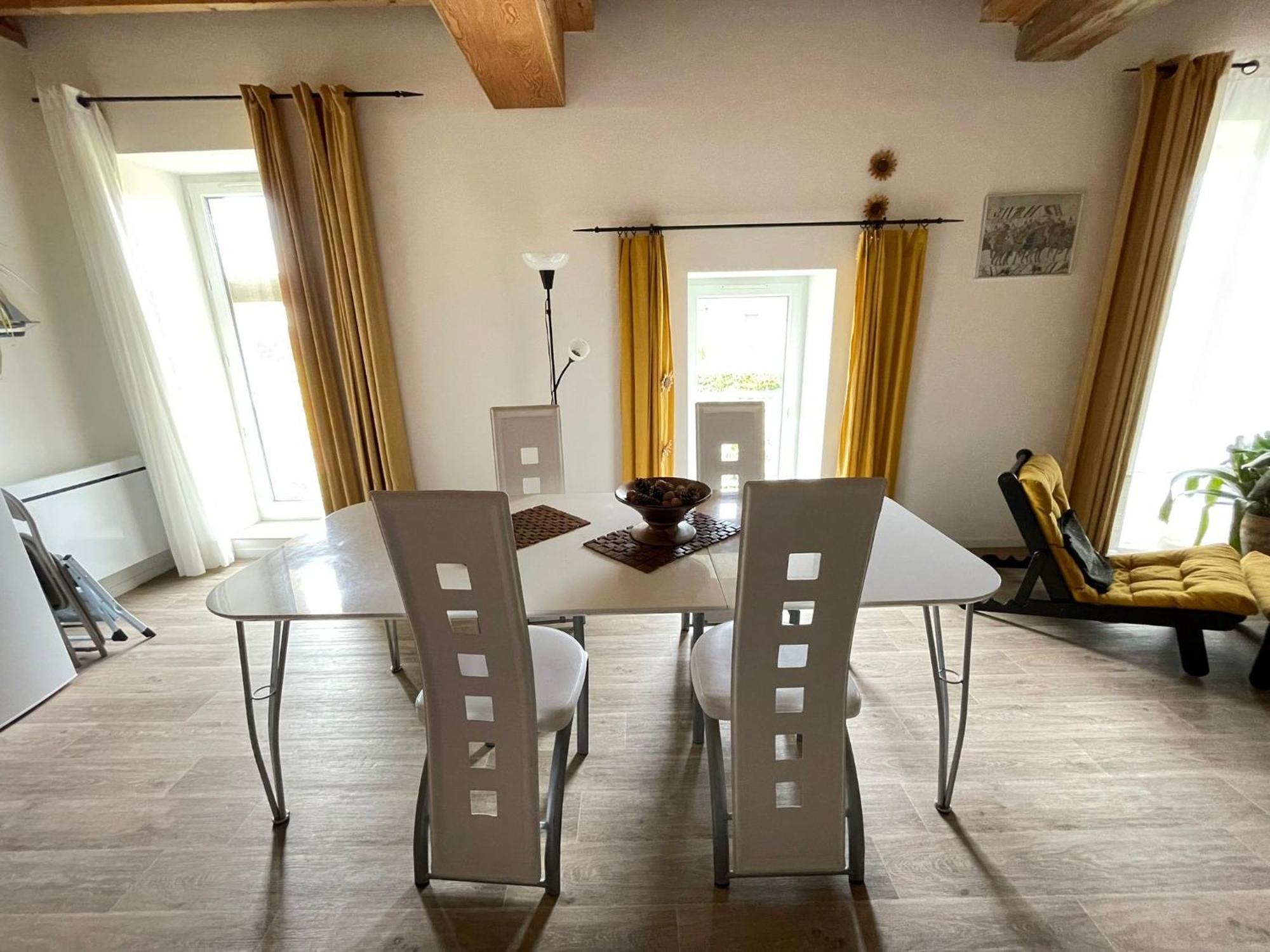 Nid De Pie Grand Duplex Lumineux Cadre Verdoyant Calme A 5 Mn De La Mer Pres Port En Bessin, Bayeux, Omaha Beach, Commes Εξωτερικό φωτογραφία